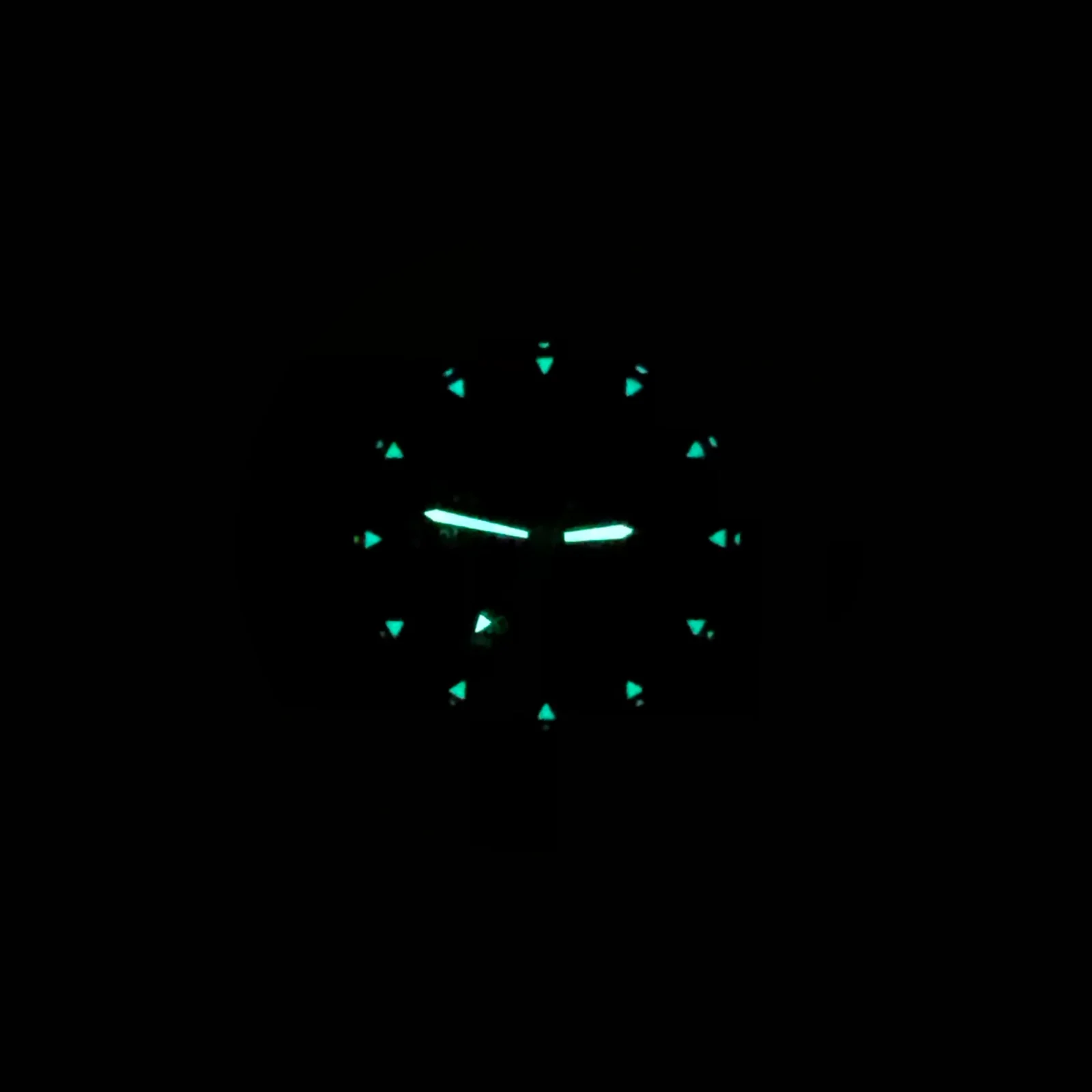 #12027 A-2T Vintage, Black dial w/ Black Nylon band - Image 5